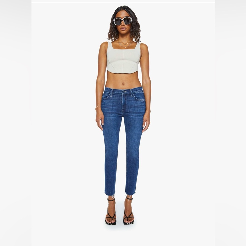 MOTHER- Mid Rise Dazzler Ankle Fray